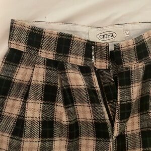 women’s wide leg trousers!